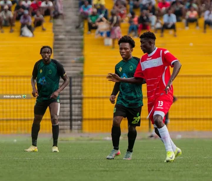 Illicocash L1 : Le derby V. Club–DCMP stoppé après un envahissement de terrain, la Linafoot appelée à trancher